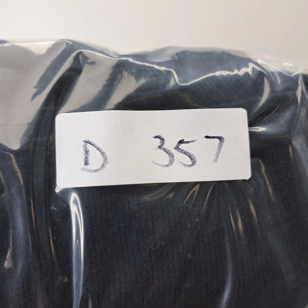 UNTUCKit measurements chest